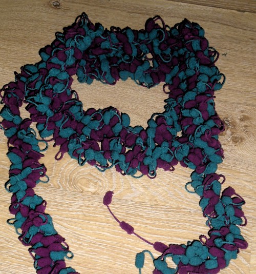 Hkelschal PomPom