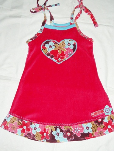 * Nicky-Lore-Bindekleidchen*
