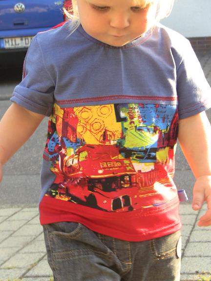 T-Shirt