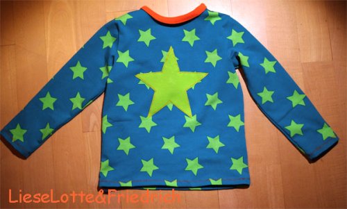 ein Sternen-Shirt