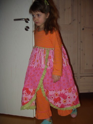 Schmetterling Wickelkleid von links