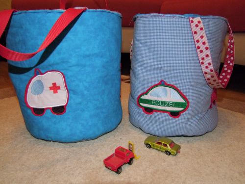 Auto-Spielzeugverstecker