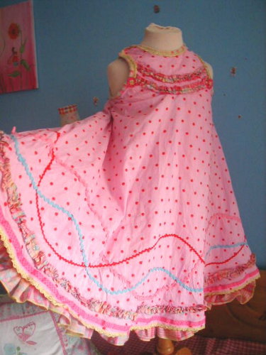 Zackenlitzenkleid