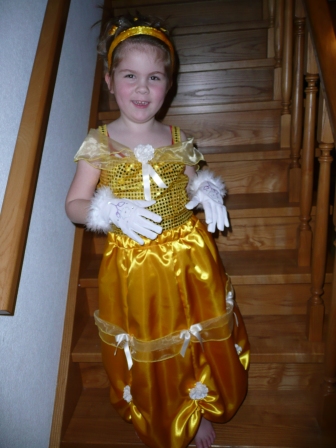 prinsessenjurk Belle voor Imke