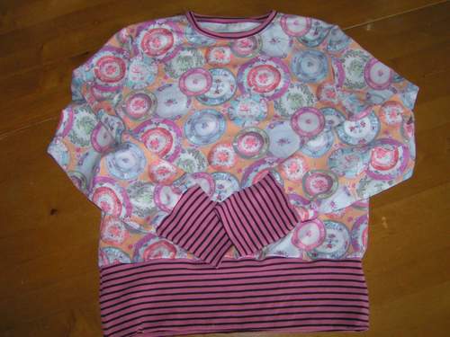 Shirt Nr. 3 - Schlafanzug ??
