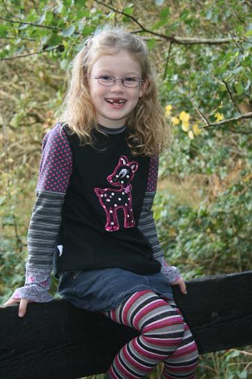 Reh-Antonia am Modell...