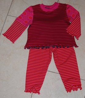 Mini-Antonia mit Leggins
