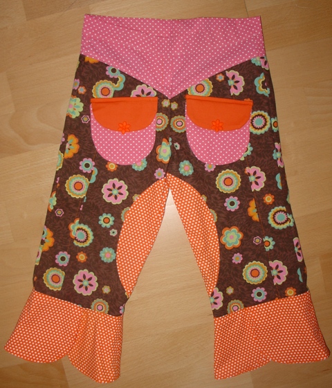 meine erste (Zirkus)-Hose SINA