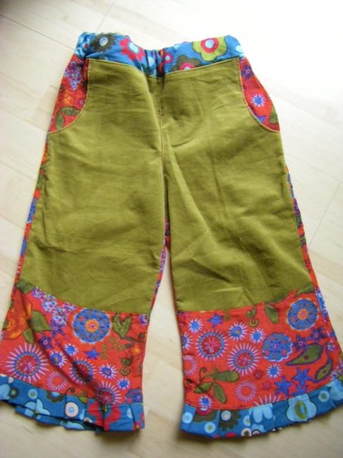 Dortje Rosenrot aus Cord