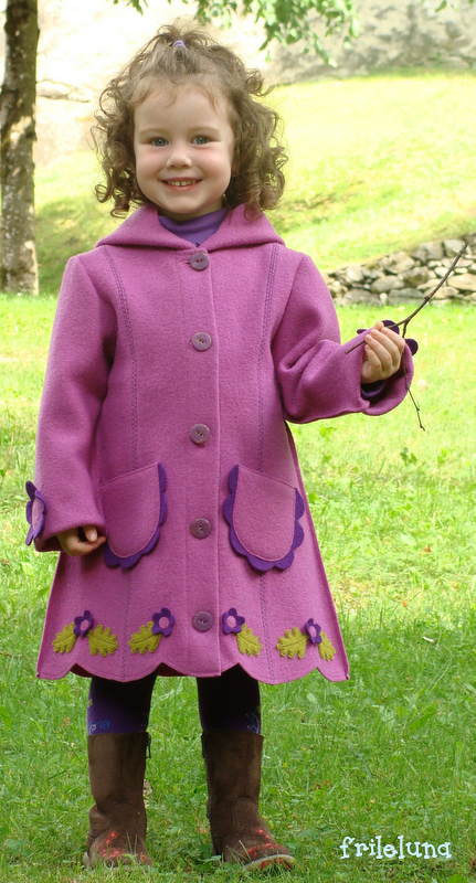 Nchster Mrchenmantel "LINDA"