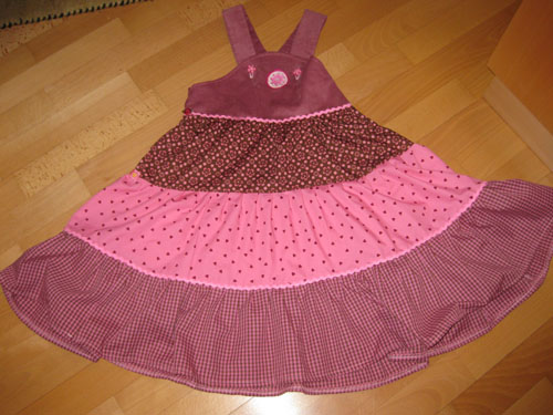 Ein Sasha-kleidchen