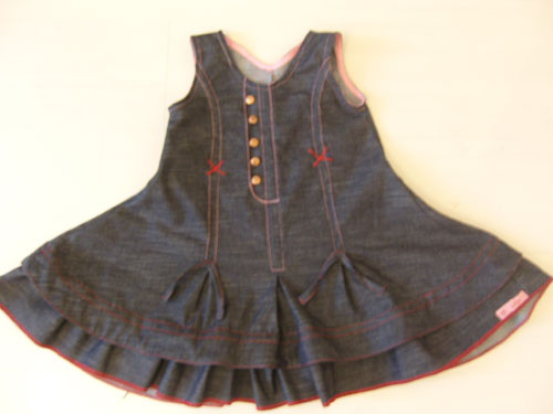das kleid musste ...