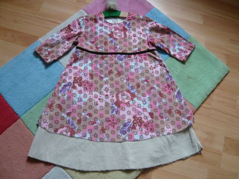 Ein Ottobre-Kleid