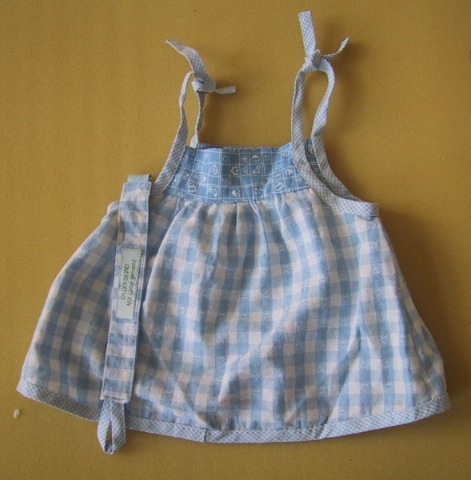 Babykleid nach Zwergenverpackung