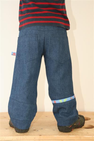 Mika-Jeans von hinten