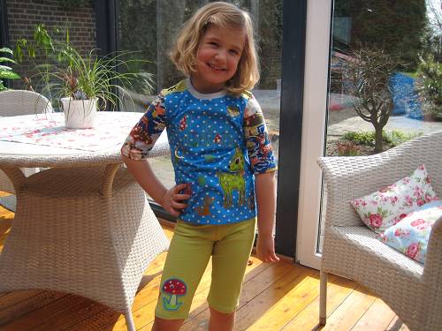 .... Hilde T-Shirt & Leggins