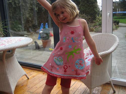 und noch mal Sommertop mit Leggins...