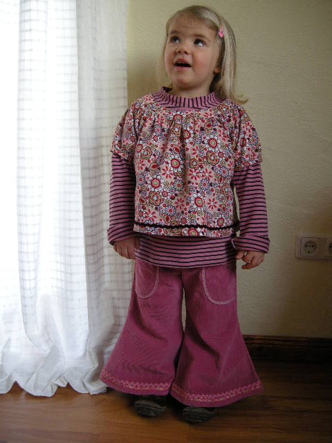 Amys Weihnachtsoutfit