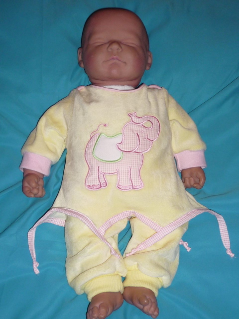 Ein Baby-Hannel und