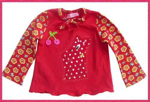 eine Bambi Shirt...