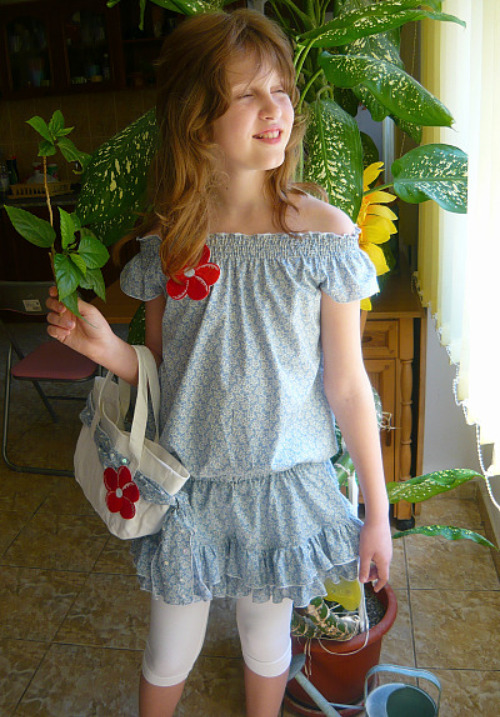 Top and bag for girls