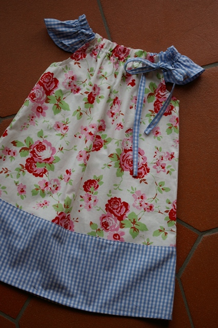 "Three tricks dress" Kleid