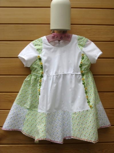 Rachel (als Taufkleid)