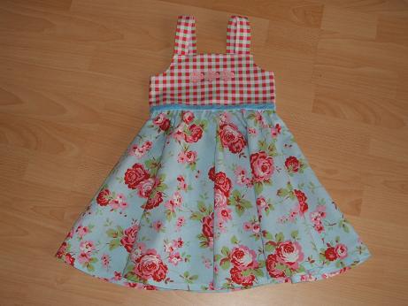 Schrzenkleid