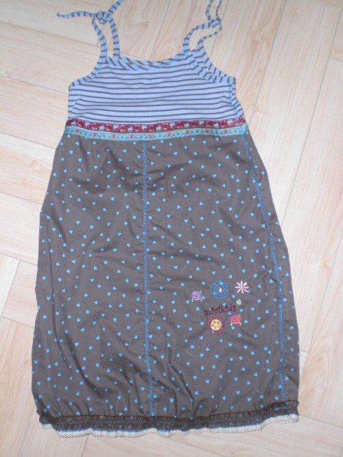Trgerkleidchen