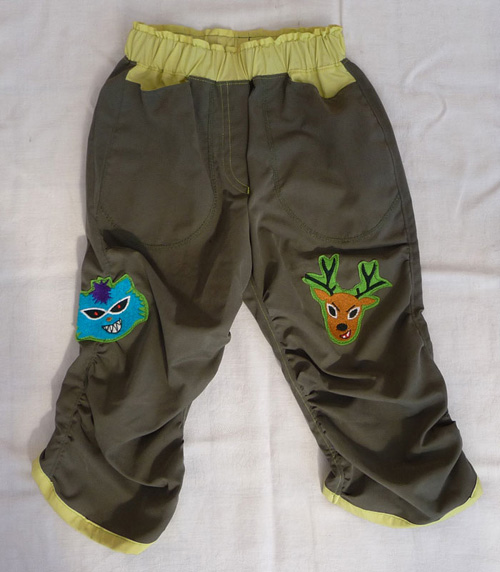 noch eine Hose fr den Urlaubskoffer...