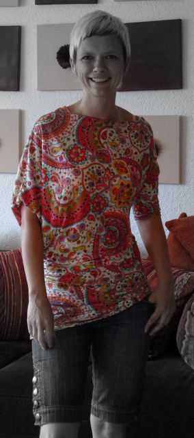 Asymetrisches Shirt ...