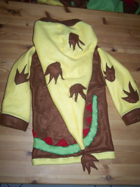 Dracheneipulli Fleece von hinten