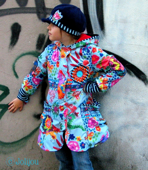 TINKA BELLA Mantel...