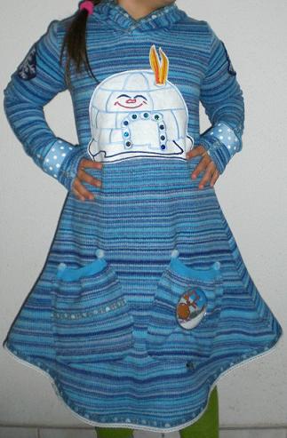 PINGUIN BANDE Gewinnerkleid