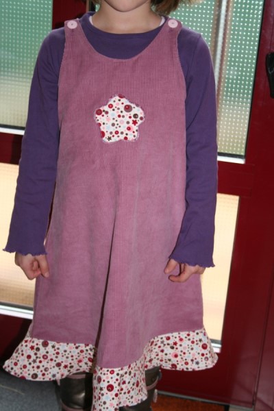 Oona als Kleid aus Feincord