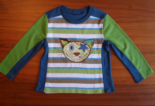 Kleine Kombi 2: erstes Shirt