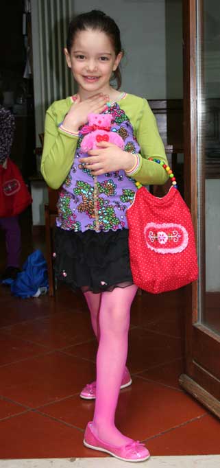 eine Festliches Kombi...