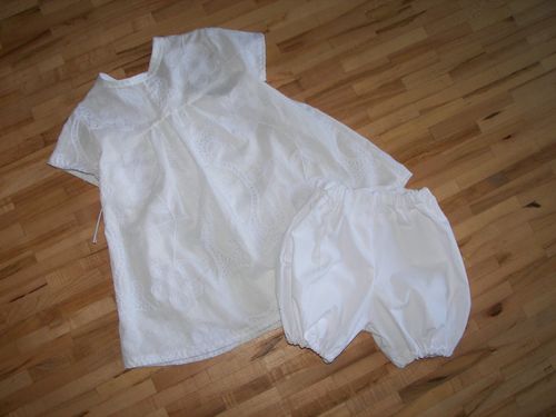 Tauf-Outfit