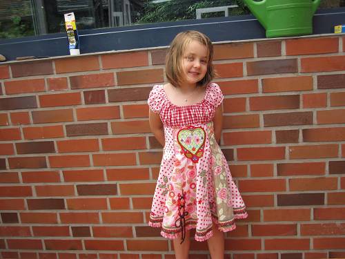 Elodie...