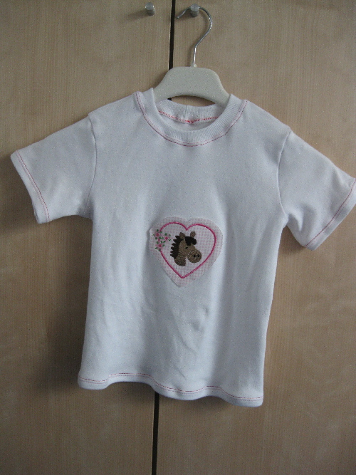 ...passendes Shirt zum Kleid...