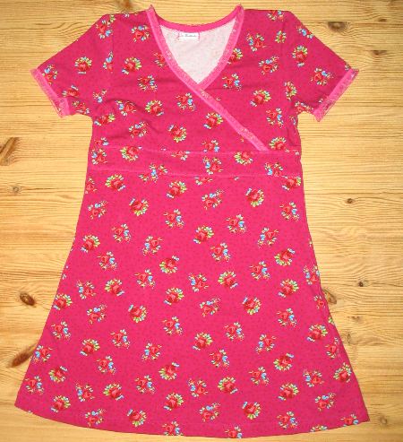Antonia-Kleid mit Rosen