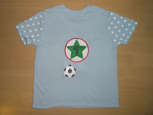 Fussball-Kombi: Shirt hinten