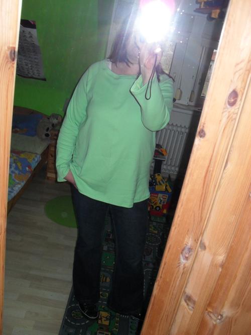 Wie bekomme ich den Halsausschnitt der Zoela etwas enger?