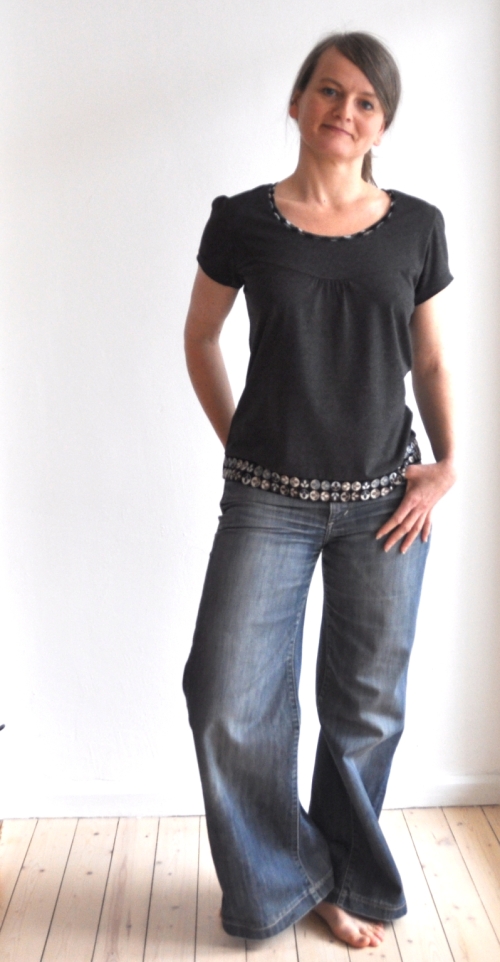 FAN Shirt mit Bauchtasche