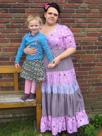 Lila Long in XXl