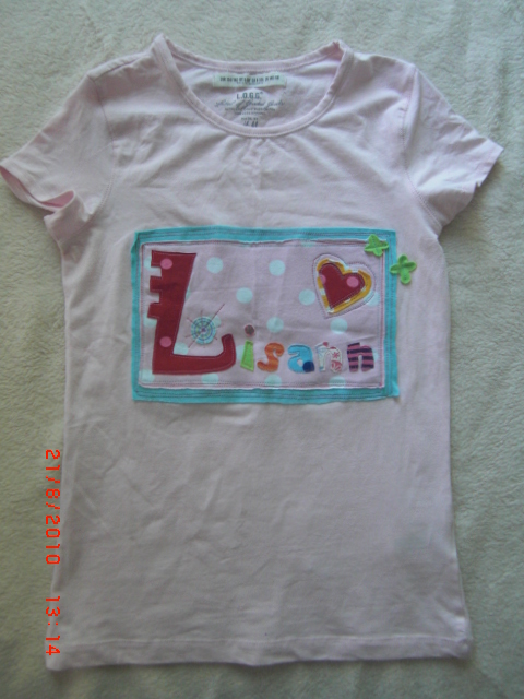 ein genamtes shirt..