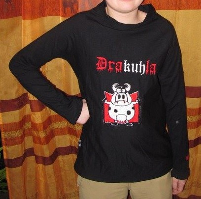 Drah- kuh- la Zoe