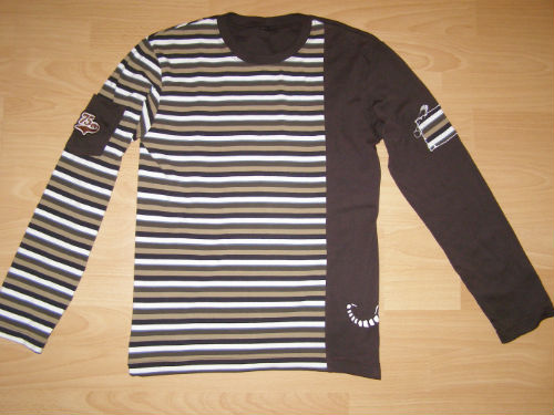 Zerteiltes Shirt