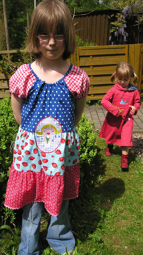 Tini mit Meisje...