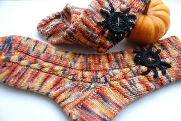 Gruselig warme Halloween-Socken